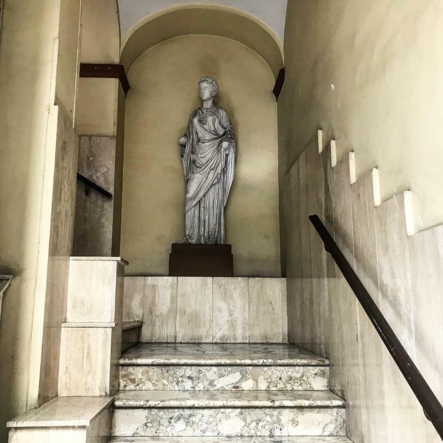St. Teresa Museum Suites Napoli Dış mekan fotoğraf