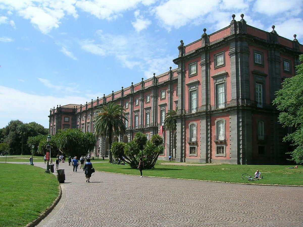St. Teresa Museum Suites Napoli Dış mekan fotoğraf